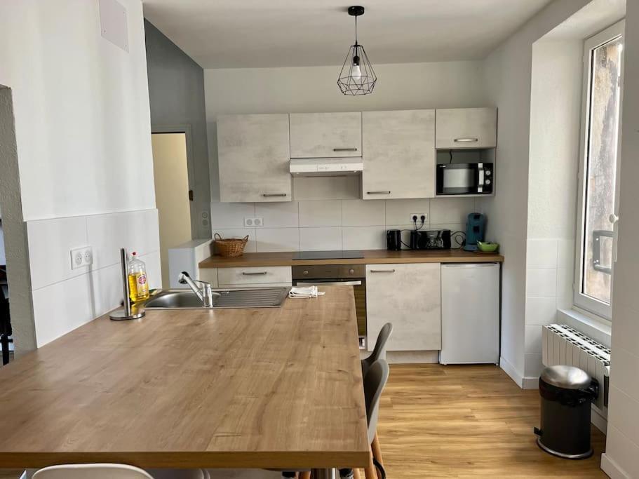 Charmant Appartement Plein Centre Avec Parking Augustins B Clermont-Ferrand Eksteriør bilde